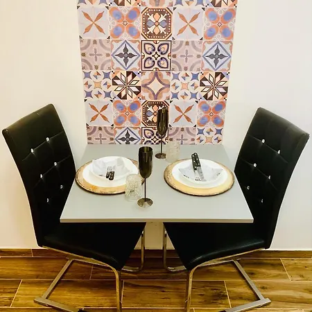 Little Paris With Free Garage Near Tokuda Hospital Sofia