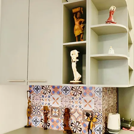 Little Paris With Free Garage Near Tokuda Hospital Appartamento